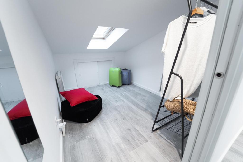 Buhardilla Comillas Beach En Primera Linea De Playa, Wifi, Netflix ภายนอก รูปภาพ